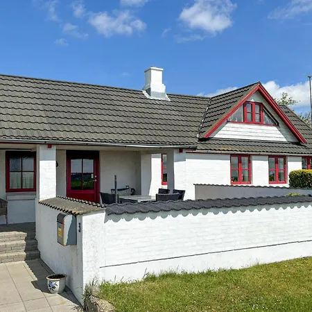 Holiday home Beautiful In With House Sea View *